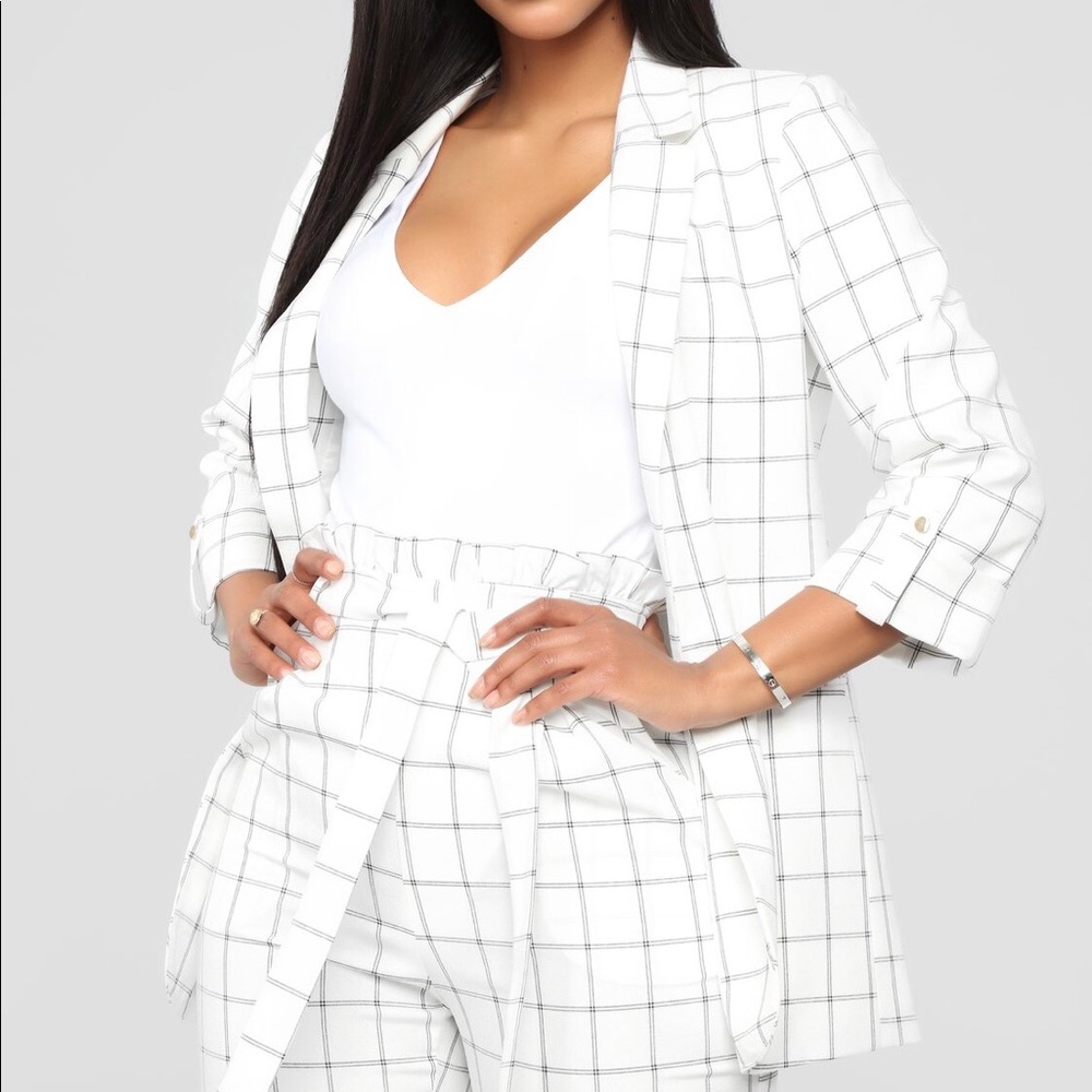 Fashionnova suit